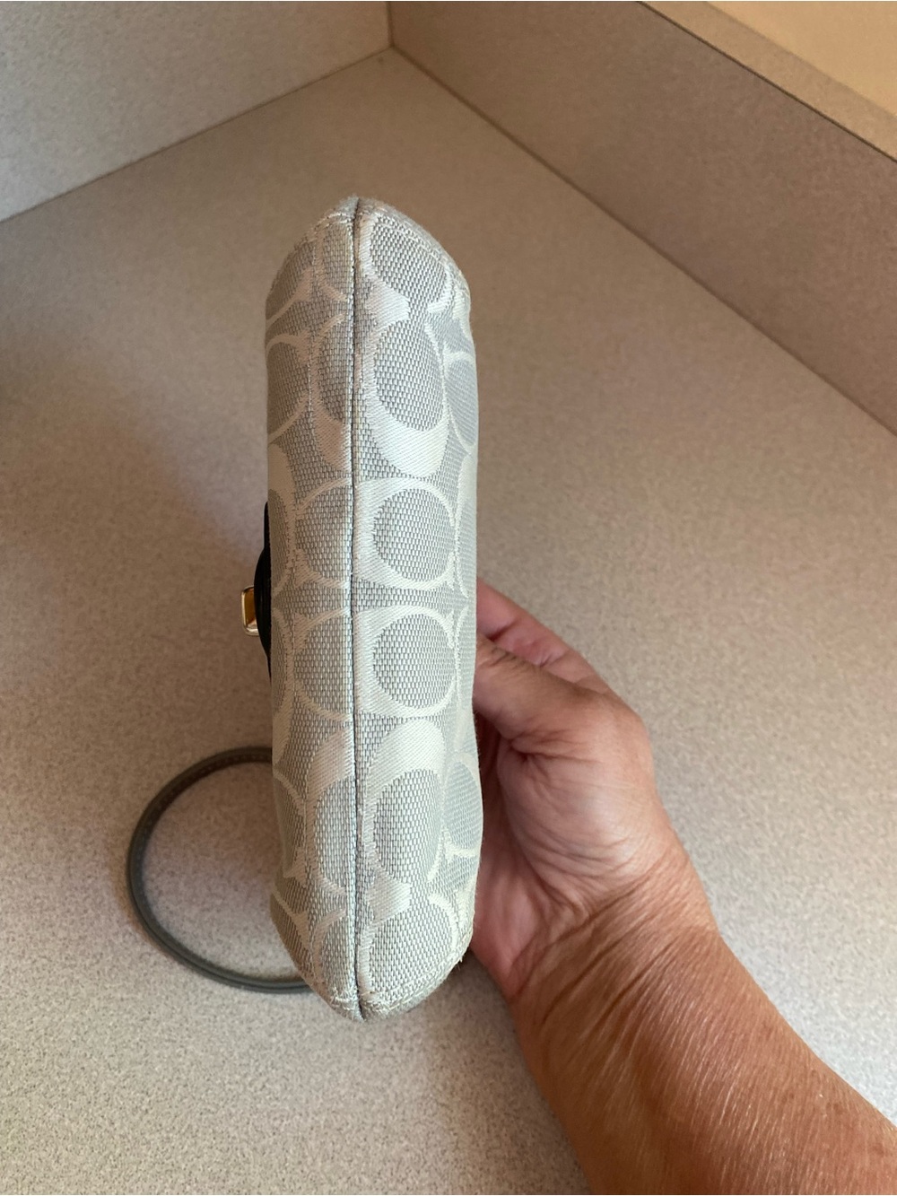 Coach Vintage Y2K Legacy Signature Optic Turnlock Flap Wristlet - Picture 7 of 16